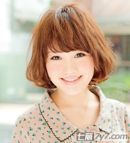 四十岁女人发型推荐方脸 2011122863925673_650x2000.jpg