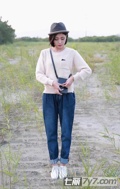 <em>毛衣</em>怎么<em>搭配</em>牛仔裤<em>修身</em> 粗腿女生秋季时髦显
