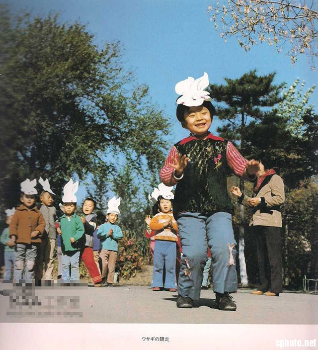 小朋友们玩打仗的游戏 113018vvu3u3gwokhh5ope_650x2000.jpg
