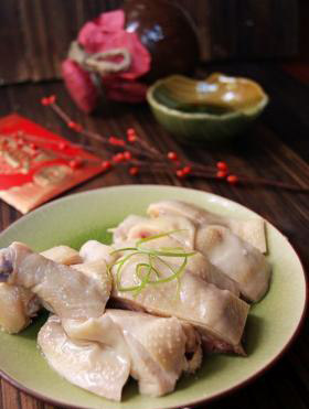 肥嫩鲜美白斩鸡的做法-家常做法-怎么做-视频-
