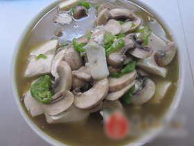 口蘑烩豆腐