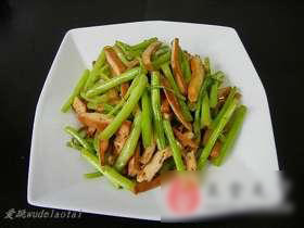 五香茶干炒蒿子杆