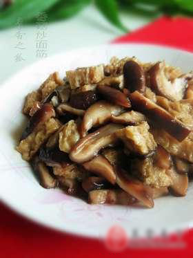 香菇炒面筋