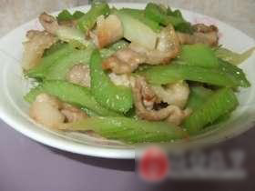 西芹炒肉片