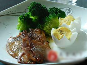 嫩煎鸡胸肉