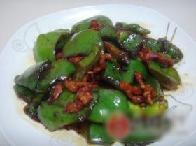 肉炒灯笼椒