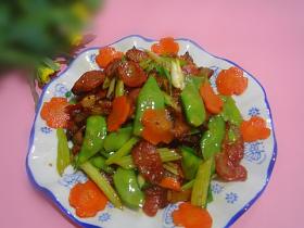 荷兰豆炒腊肉