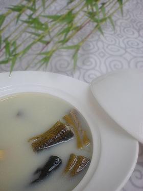 白汁黄鳝